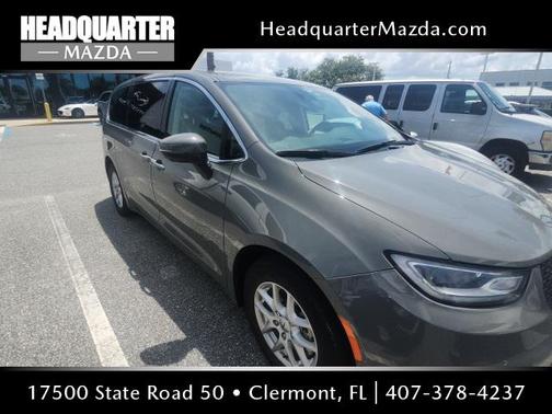 2023 Chrysler Pacifica Touring L