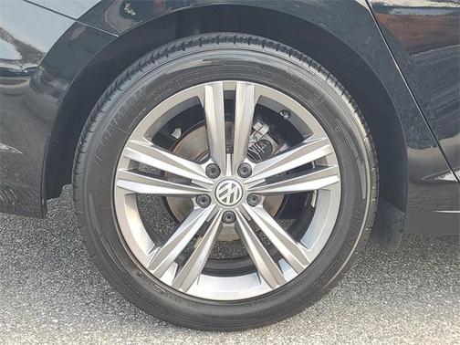 2020 Volkswagen Jetta 1.4T R-Line