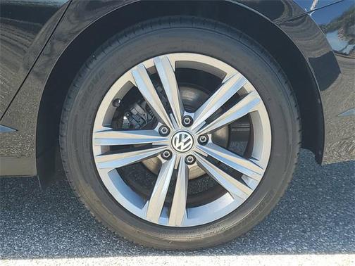 2020 Volkswagen Jetta 1.4T R-Line