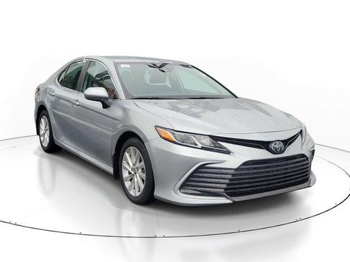 Celestial Silver Metallic 2023 Toyota Camry LE