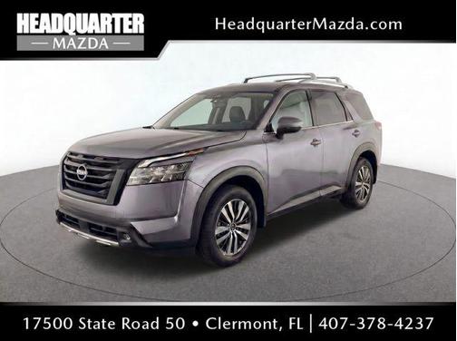 Gun Metallic 2023 Nissan Pathfinder SL FWD