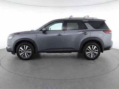 Gun Metallic 2023 Nissan Pathfinder SL FWD