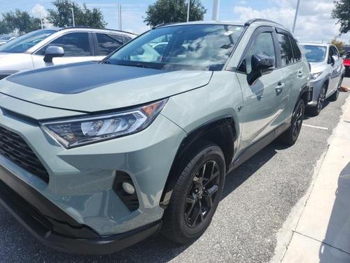2021 Toyota RAV4 XLE