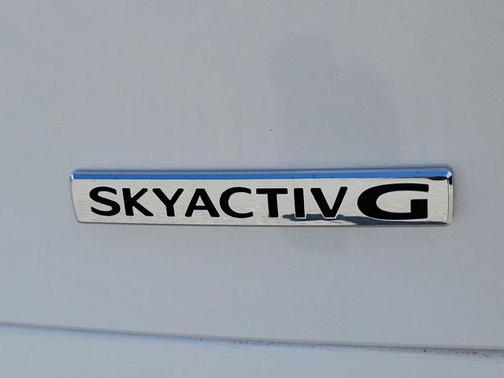 Snowflake White Pearl Mica 2023 Mazda CX-30 2.5 S Select Package