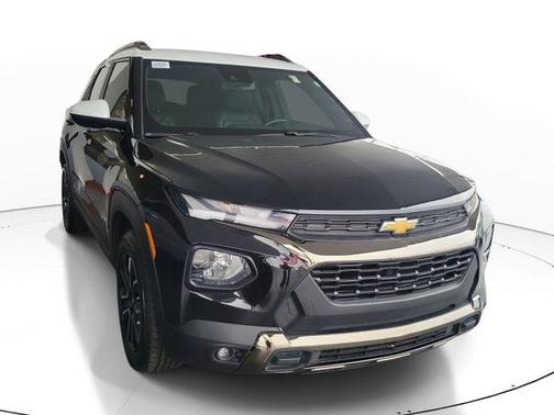 Mosaic Black Metallic 2023 Chevrolet Trailblazer ACTIV