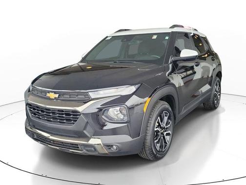 Mosaic Black Metallic 2023 Chevrolet Trailblazer ACTIV