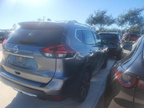 2018 Nissan Rogue SL