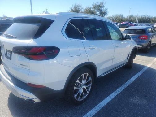 2025 BMW X5 xDrive40i