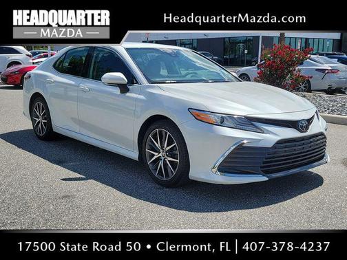 Wind Chill Pearl 2022 Toyota Camry XLE