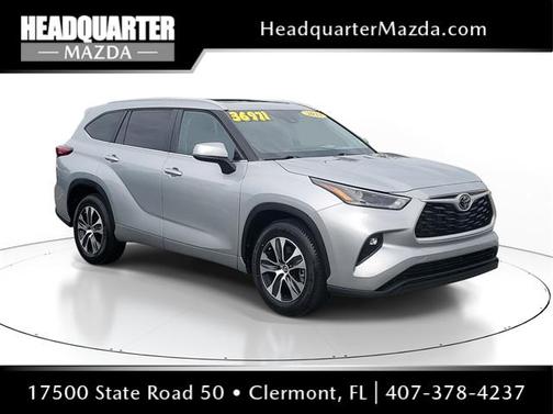 2023 Toyota Highlander XLE