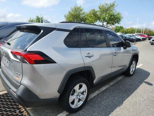 Silver Sky Metallic 2021 Toyota RAV4 XLE