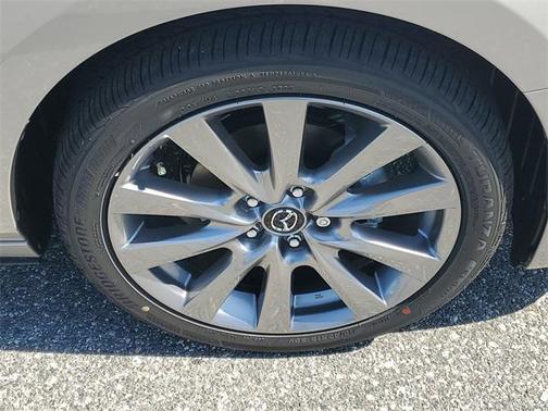 2025 Mazda Mazda3 FWD w/Preferred Package