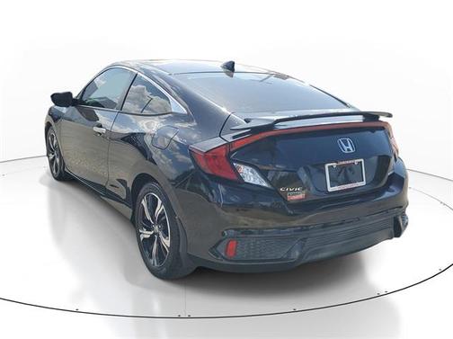 2017 Honda Civic Touring