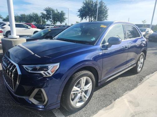 2024 Audi Q3 45 S line Premium Plus