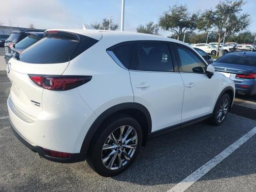 2021 Mazda CX-5 Signature