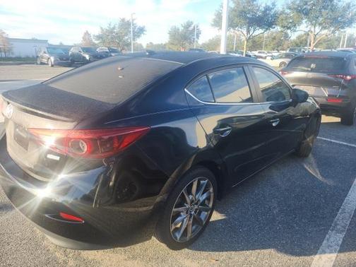 2018 Mazda Mazda3 Grand Touring