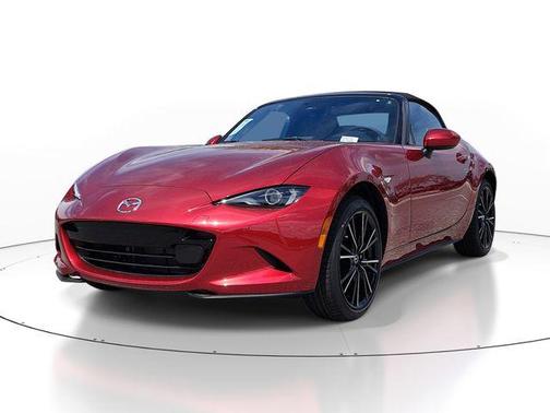 Soul Red Crystal Metallic 2026 Mazda MX-5 Miata Grand Touring
