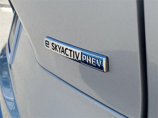 2024 Mazda CX-90 PHEV Premium