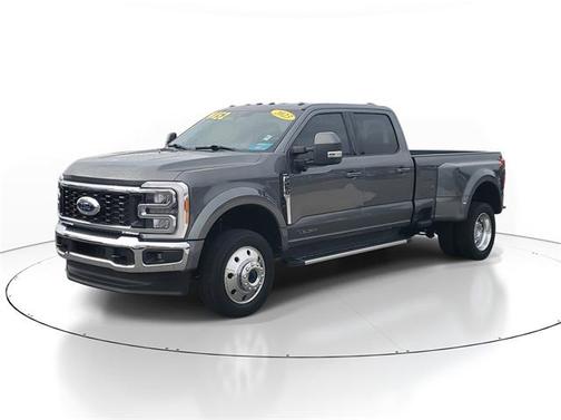 2023 Ford F-450 Lariat