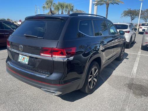 2022 Volkswagen Atlas 2.0T SE
