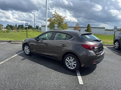 2015 Mazda Mazda3 i Touring