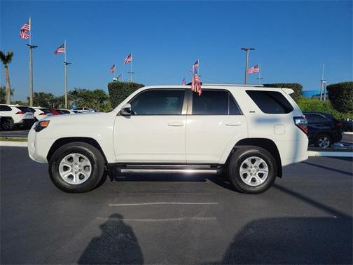 2021 Toyota 4Runner SR5