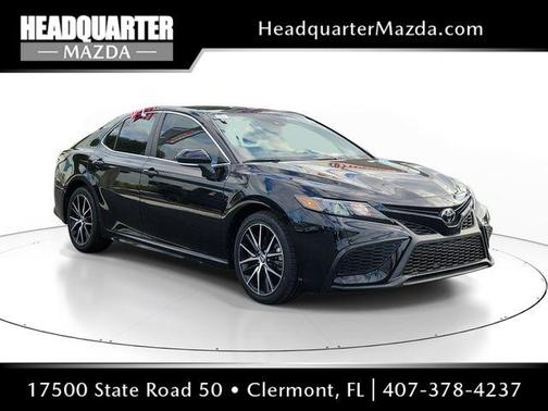 Midnight Black Metallic 2024 Toyota Camry SE