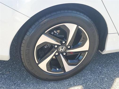 2022 Honda Insight EX