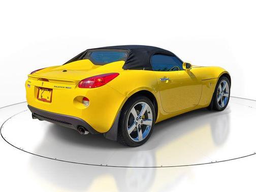 Mean (Yellow) 2007 Pontiac Solstice GXP