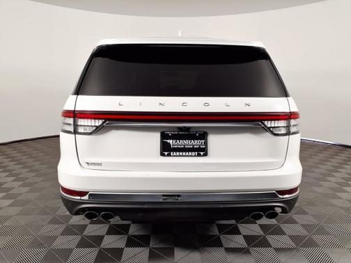Pristine White Metallic Tri-Coat 2022 Lincoln Aviator Reserve