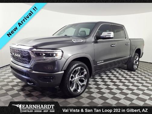 Granite Crystal Metallic Clearcoat 2019 RAM 1500 Limited