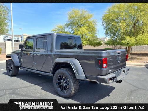 2025 Jeep Gladiator Nighthawk