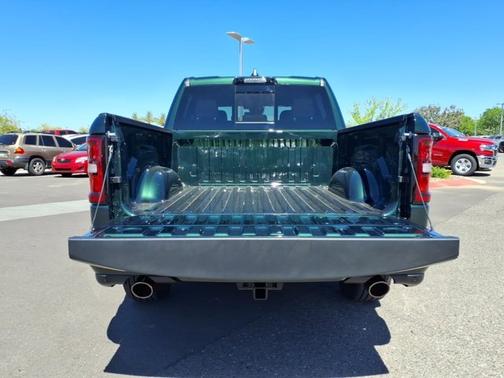 Serrano Green Metallic 2026 RAM 1500 Laramie