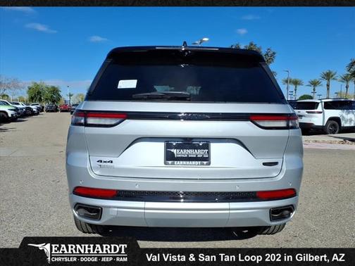 2025 Jeep Grand Cherokee Summit Reserve