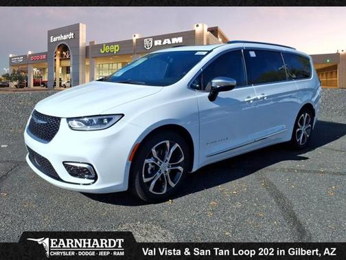 2026 Chrysler Pacifica Pinnacle