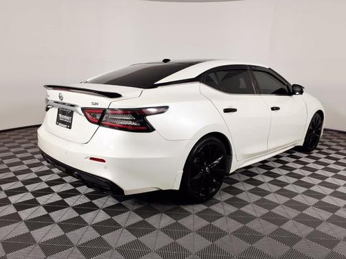 Pearl White Tricoat 2020 Nissan Maxima SR