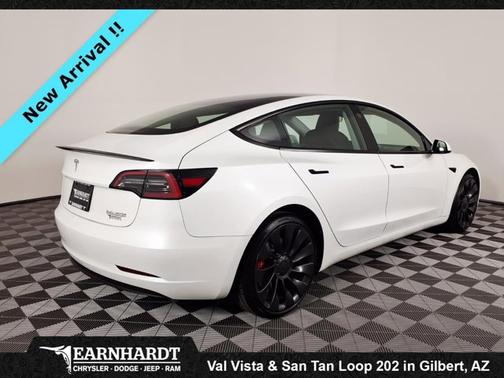 2023 Tesla Model 3 Performance