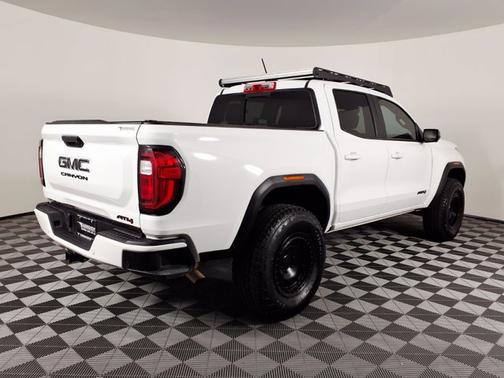 Summit White 2024 GMC Canyon 4WD AT4