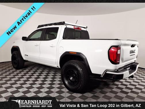 Summit White 2024 GMC Canyon 4WD AT4