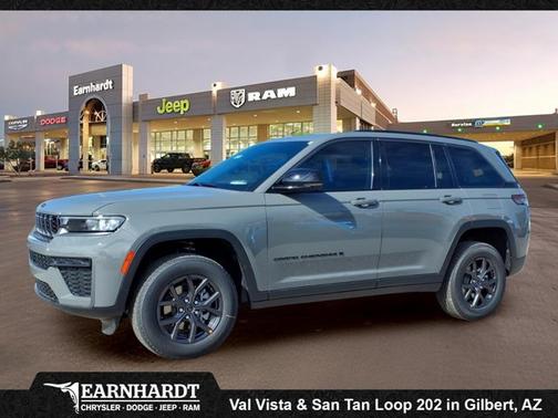 Sting-Gray Clearcoat 2027 Jeep Grand Cherokee Laredo Altitude