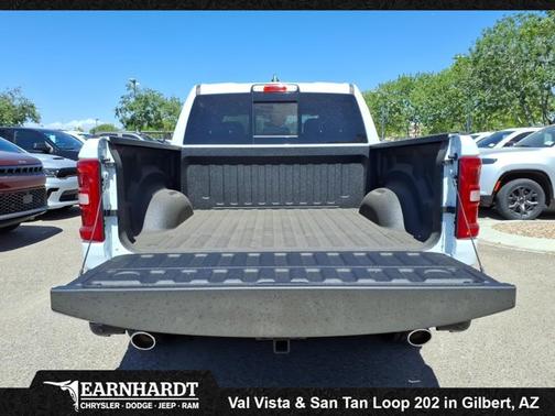 Bright White Clearcoat 2026 RAM 1500 Big Horn