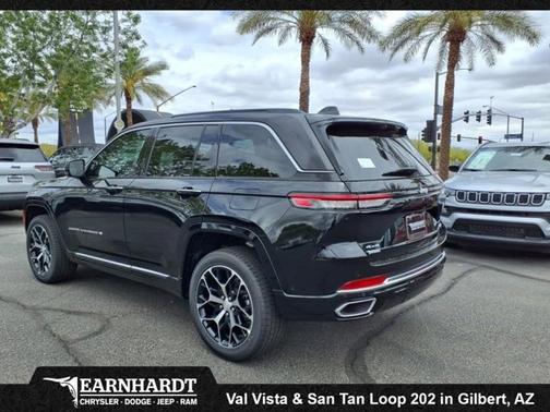 2025 Jeep Grand Cherokee Summit Reserve