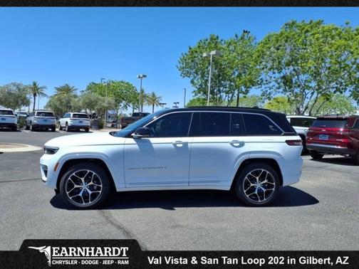 2025 Jeep Grand Cherokee Summit Reserve