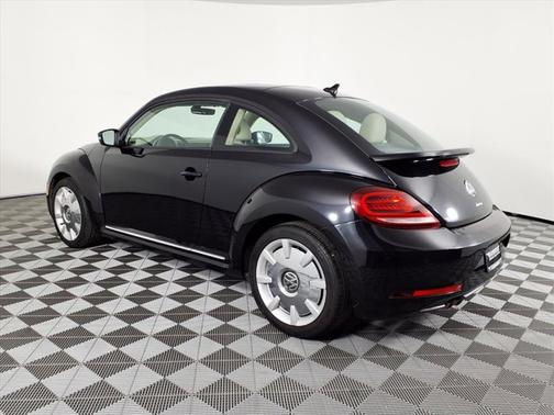 2017 Volkswagen Beetle 1.8T SE