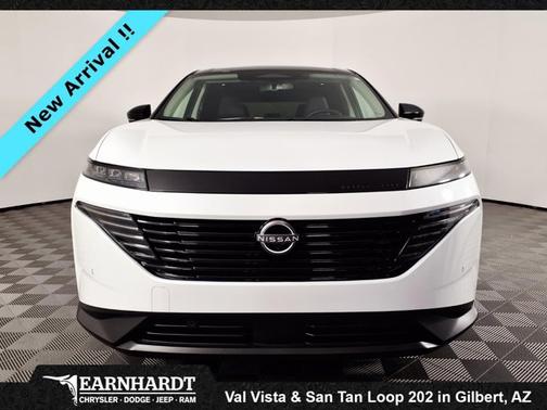 Everest White Pearl Tricoat/Super Black 2025 Nissan Murano SL