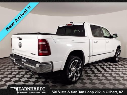 Ivory White Tri-Coat Pearlcoat 2019 RAM 1500 Limited