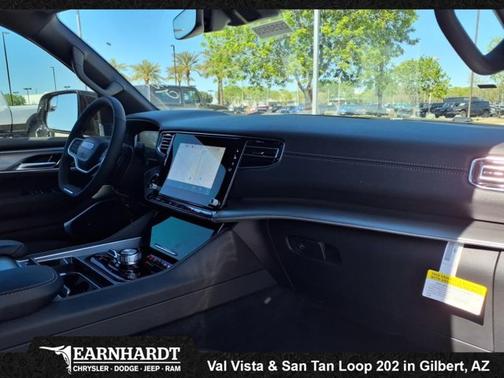 2025 Jeep Wagoneer BASE