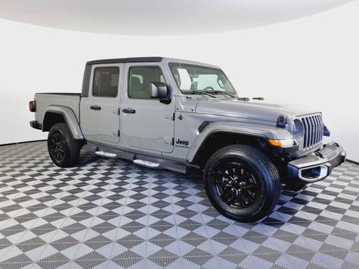 2021 Jeep Gladiator Sport S