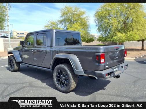 2025 Jeep Gladiator Nighthawk