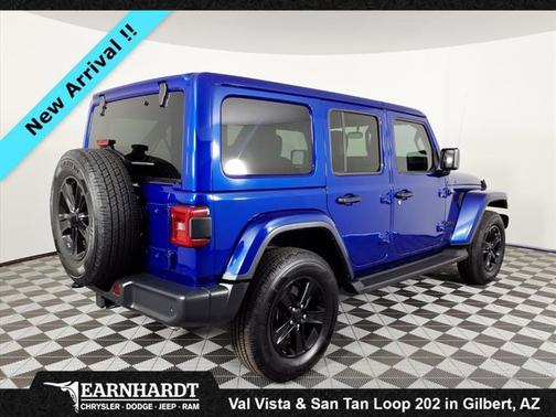 2020 Jeep Wrangler Unlimited Sahara Altitude